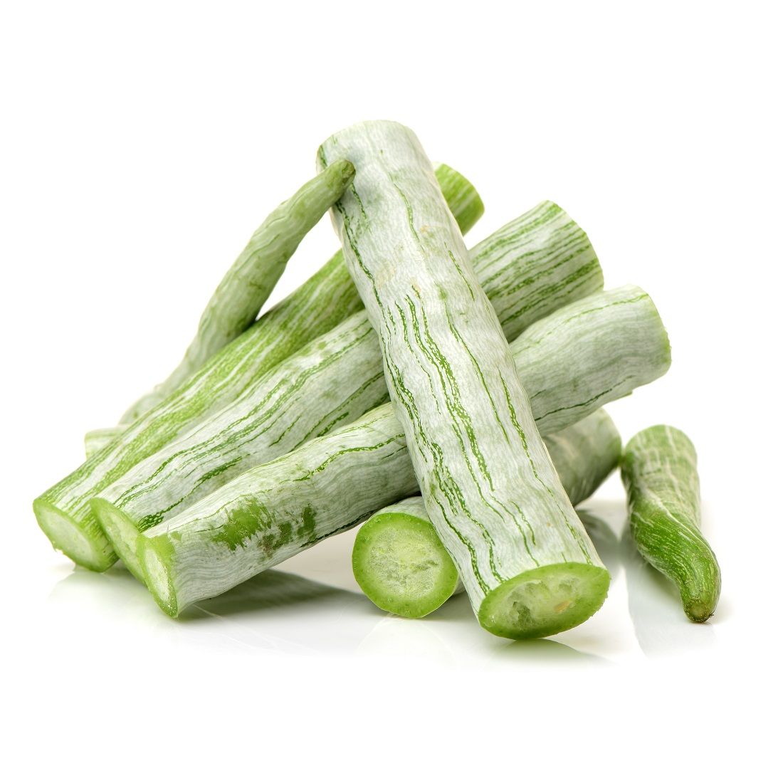 Snake Gourd Premium 500g Size: 1 piece india 🇮🇳